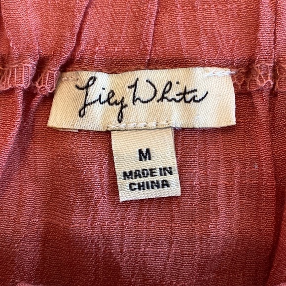 Lily White Off-the-Shoulder blouse M - Picture 4 of 5